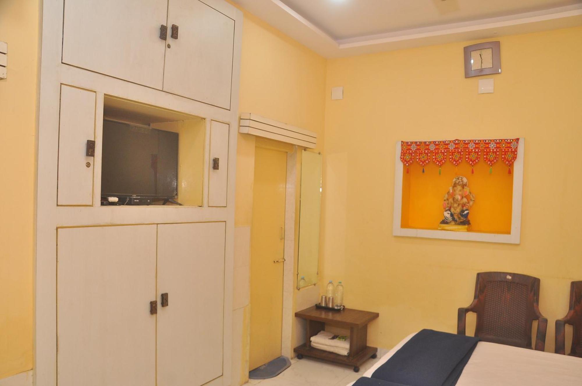 Chitrakut Bungalows Dwārka エクステリア 写真