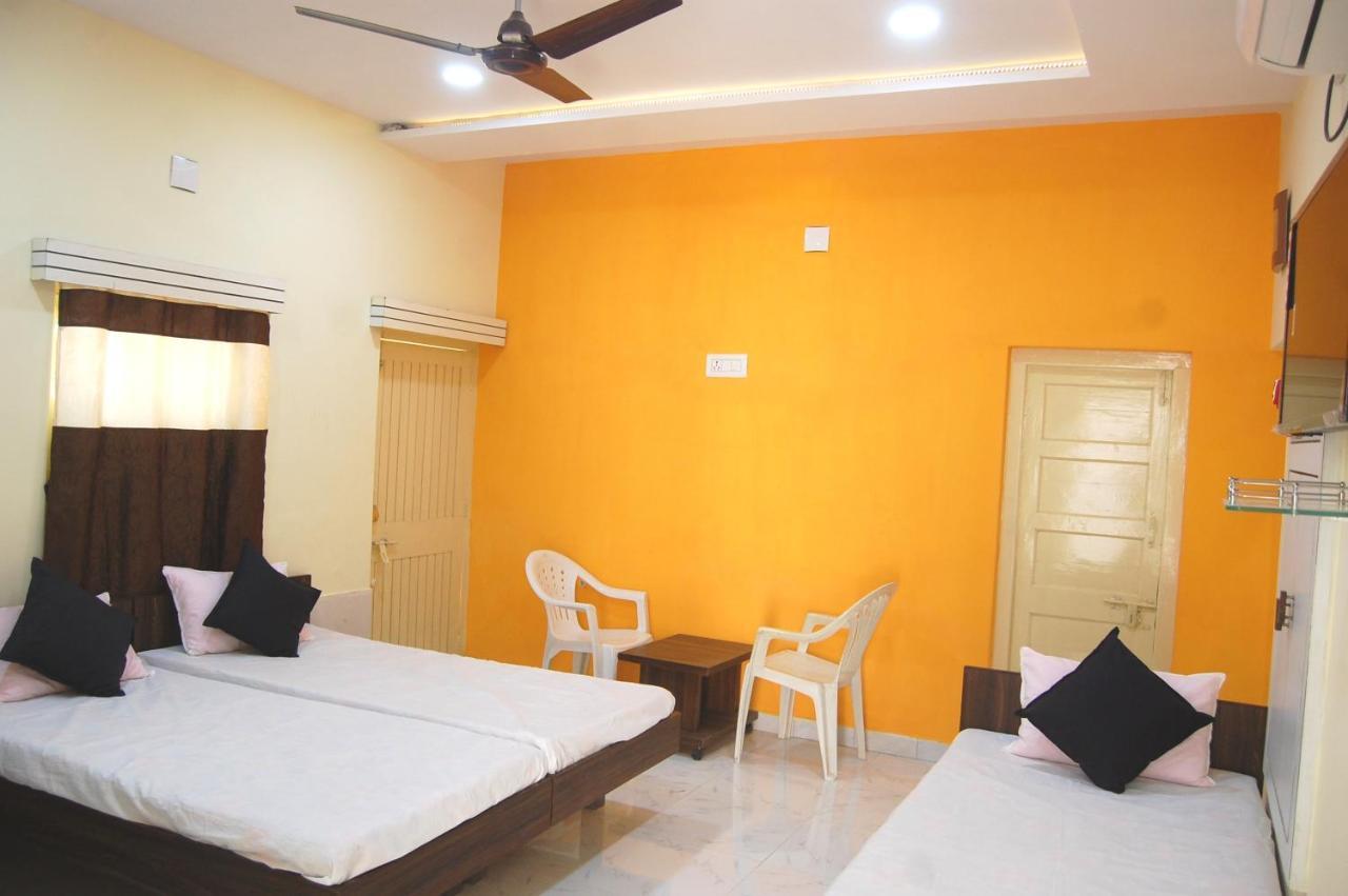 Chitrakut Bungalows Dwārka エクステリア 写真